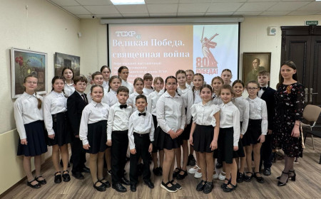 Окрытие передвижного выставочного проекта Ростовского регионального отделения ТСХР, посвященное 80-летию со Дня победы в ВОВ и подвигам героев СВО