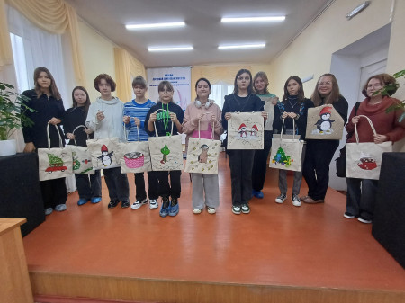 Мастер-класс «Роспись шоппера акрилом»