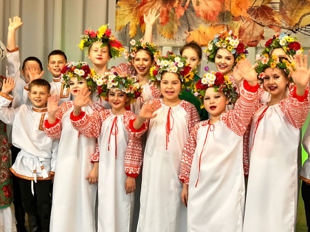 Участие в праздничном концерте, посвященному "Дню матери" в п. Нижнедонской