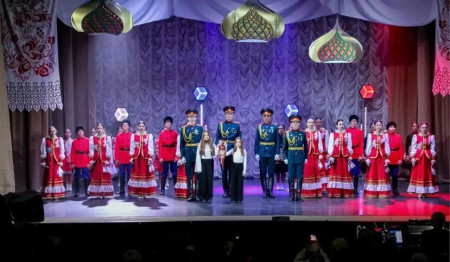 Участие в Городском праздничном мероприятии, посвященном открытию Года единства народов России «Народы едины под флагом России»